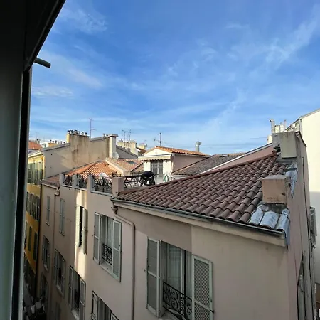 Plein Centre Carre D'or Apartamento *